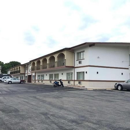 America'S Best Inn Urbana Champaign Exteriér fotografie